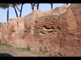 01322 ostia - regio ii - insula i - caserma dei vigili (ii,v,1-2) - westseite an der via della fontana - zugemauerte eingaenge - raeume (21), (20) und (19) - 01-2024.jpg